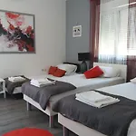 Benic With A Heated Pool Apartament Zadar