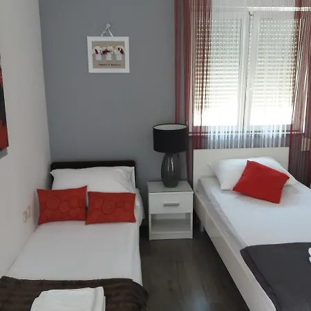 Benic Apartment *