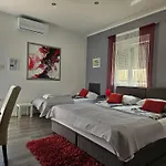 Apartment Benic With A Heated Pool