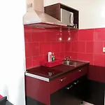 Benic With A Heated Pool Apartment *