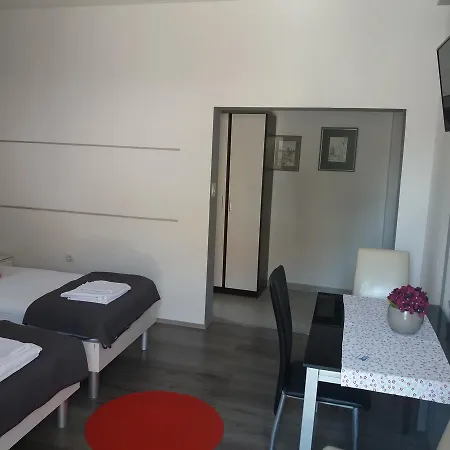 Appartement Benic With A Heated Pool *