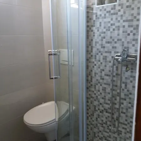 Appartement Benic With A Heated Pool